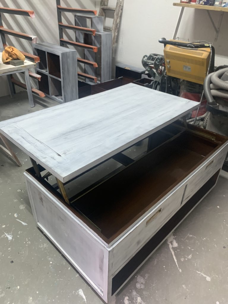 Mesa efecto vintage en Cordoba