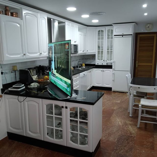 lacado de cocina en blanco y posterior colocacion realizada en Cordoba por SG Lacados 1