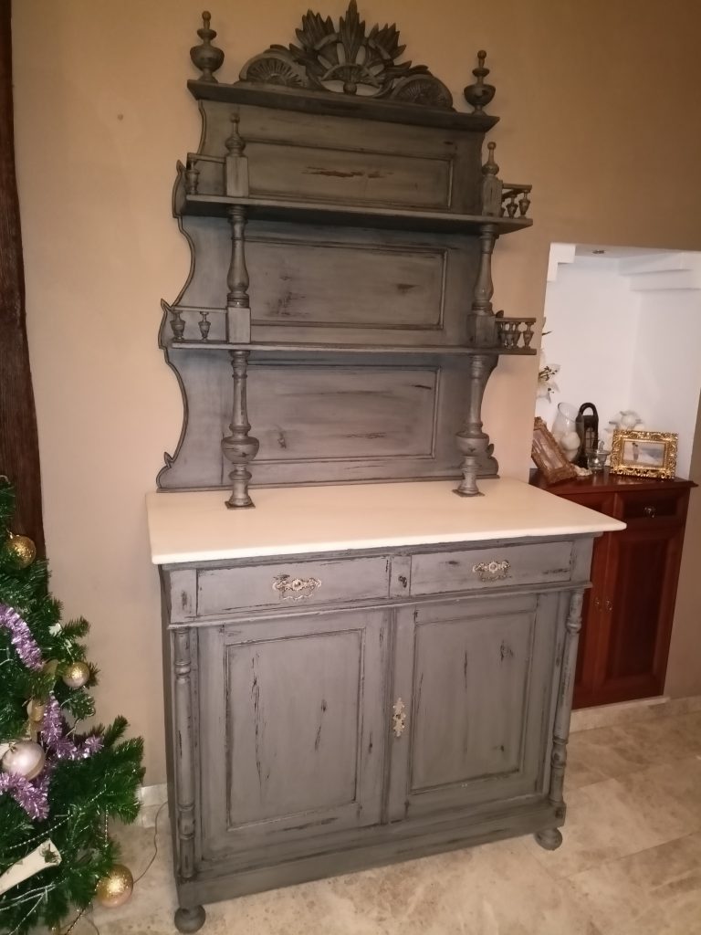 mueble envejecido hecho en Cordoba 1